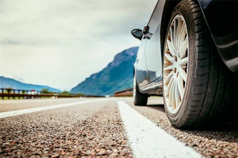 ¿Cuál es la presión correcta de aire para tus llantas?